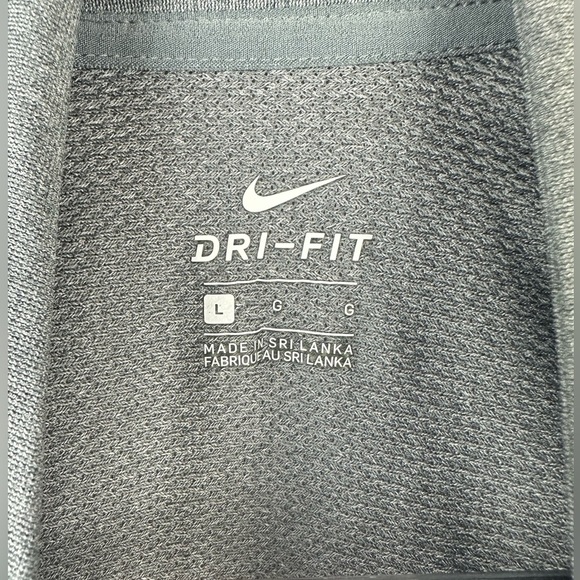 Nike Ready Men's Dri-FIT 1/4-Zip Fitness Top. Size Large. Gray. - Picture 5 of 11